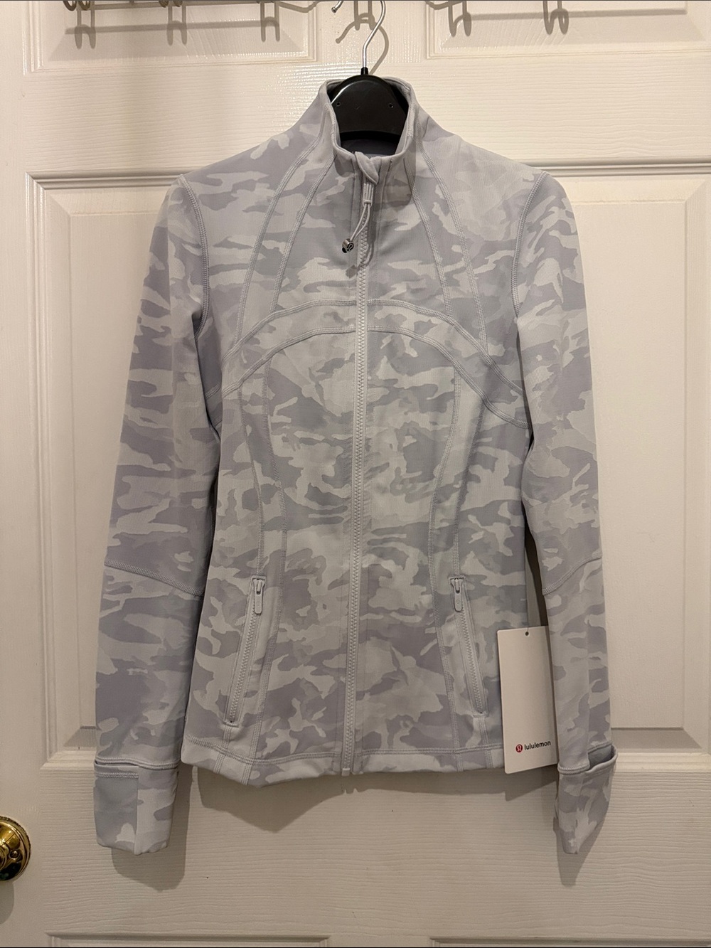 NWT lululemon athletica Light Gray Camo Define Jacket- Lux Jacquard